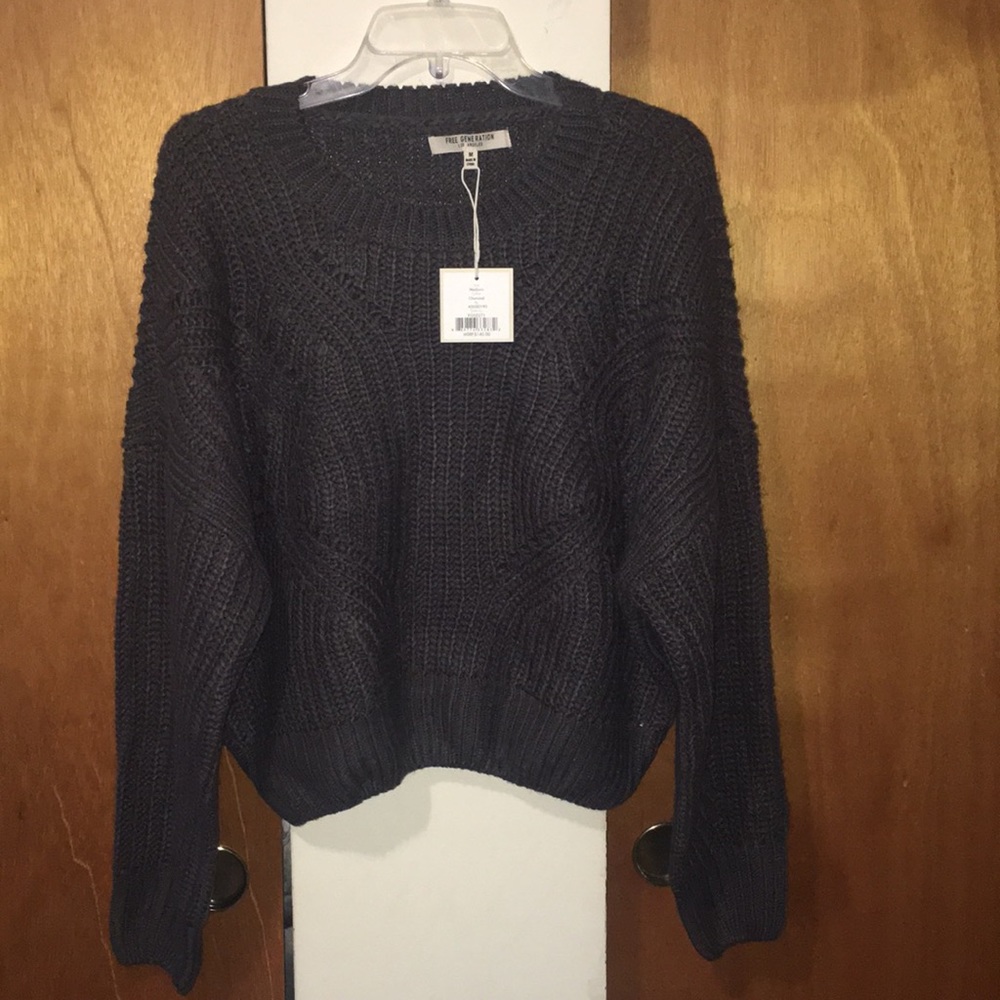 🔘NWT Free Generation Los Angeles Charcoal Sweater